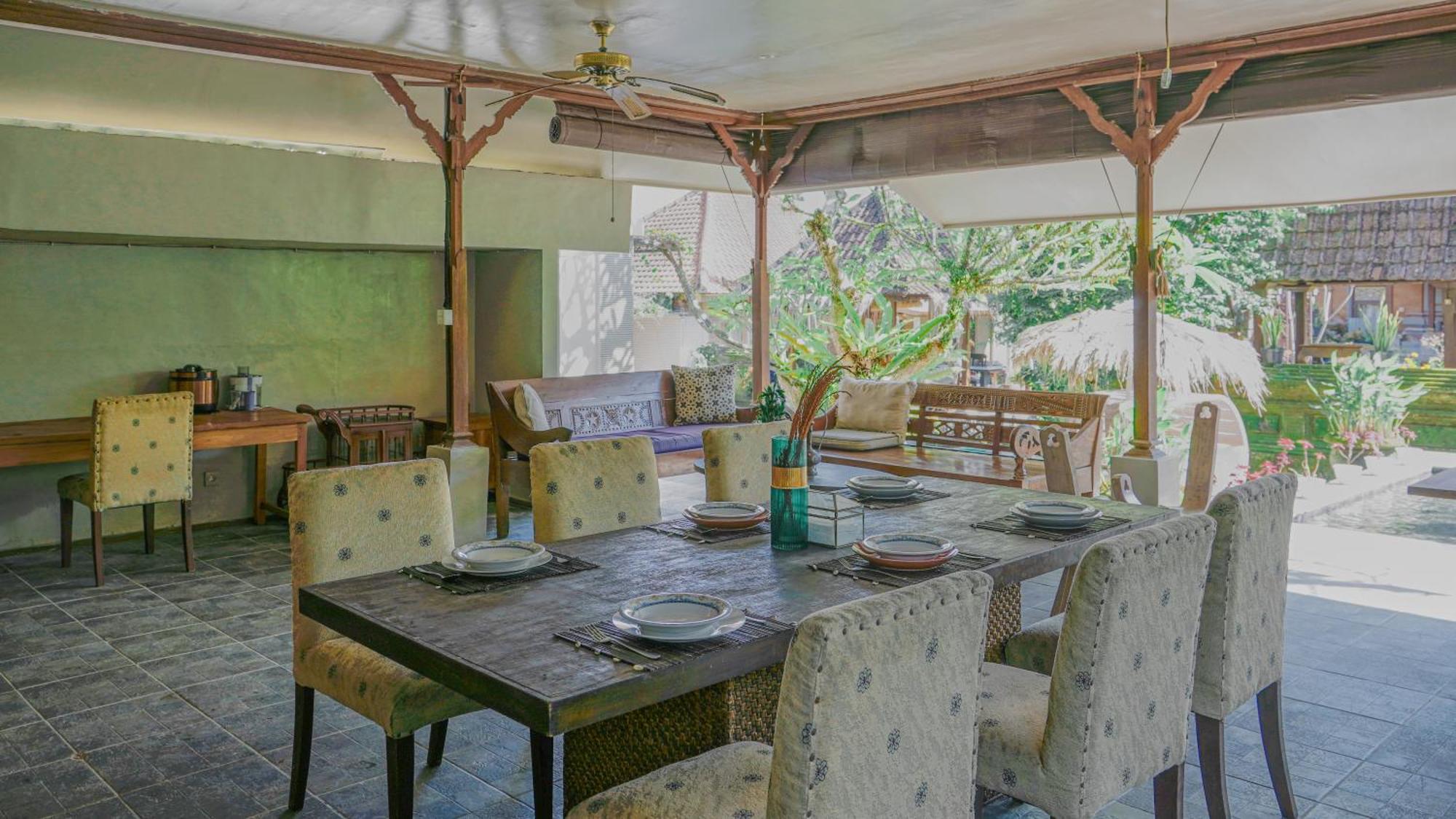 Lokasari Retreat Hotel Ubud Buitenkant foto